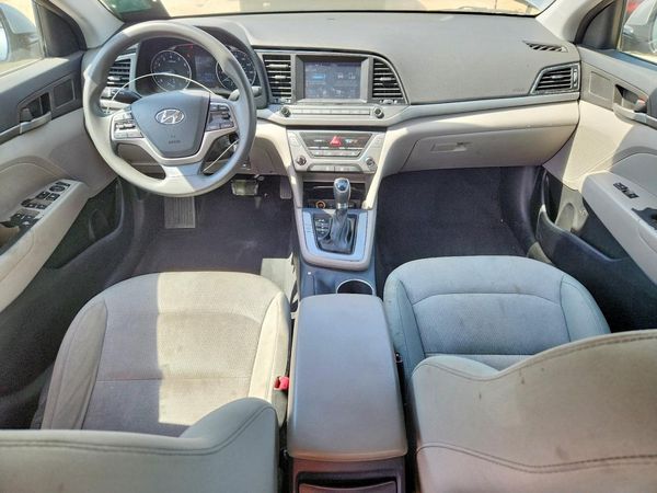 2017 HYUNDAI ELANTRA