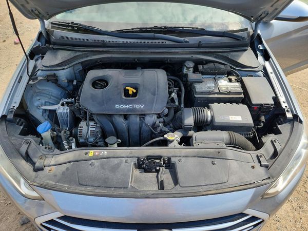 2017 HYUNDAI ELANTRA