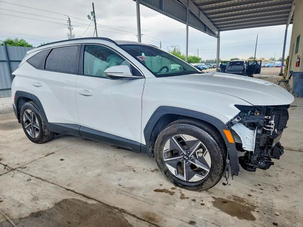 2025 HYUNDAI TUCSON