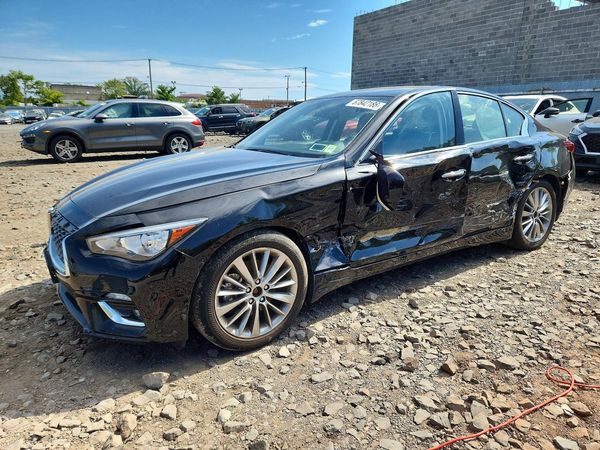 2024 INFINITI Q50