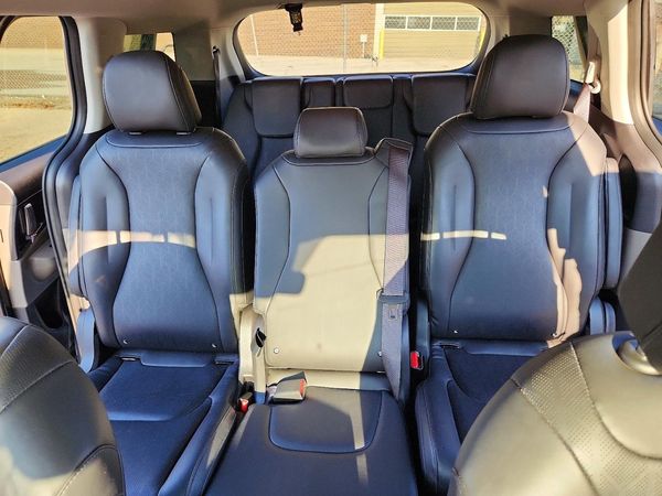 2026 KIA CARNIVAL LX, LXS