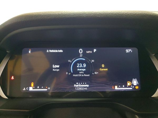 2023 JEEP GRAND CHEROKEE Laredo, Altitude
