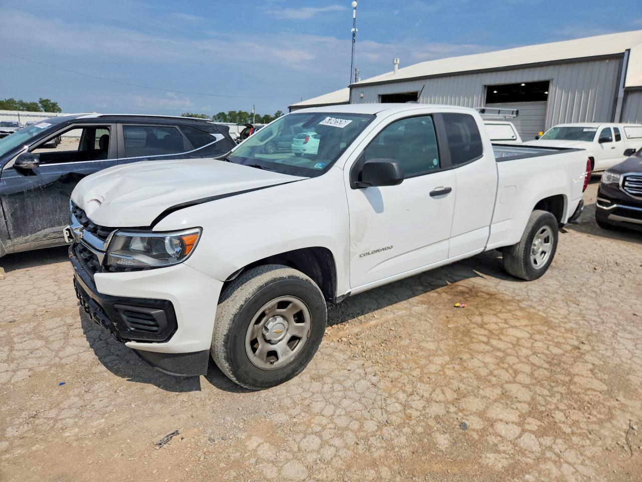 2022 CHEVROLET COLORADO Work Truck — Front 3/4