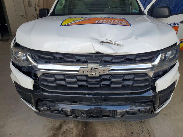 2022 CHEVROLET COLORADO Work Truck — Engine bay