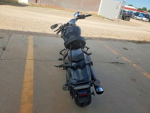 2013 YAMAHA XVS1300