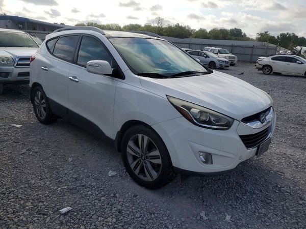 2015 HYUNDAI TUCSON