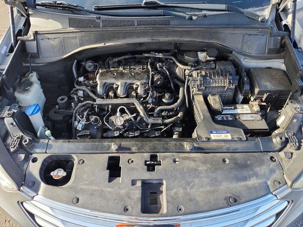2016 HYUNDAI SANTA FE