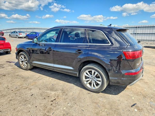 2018 AUDI Q7 quattro Premium Plus