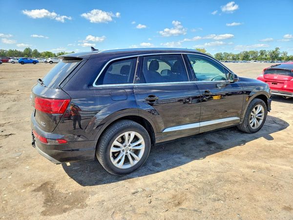 2018 AUDI Q7 quattro Premium Plus