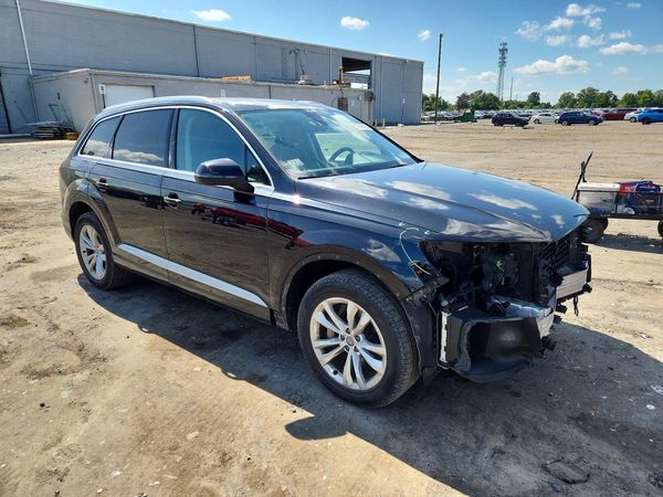 2018 AUDI Q7 quattro Premium Plus