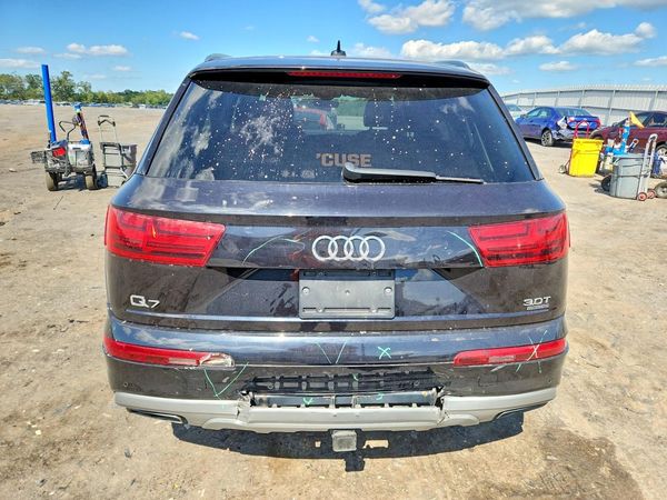 2018 AUDI Q7 quattro Premium Plus