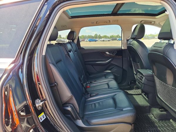 2018 AUDI Q7 quattro Premium Plus