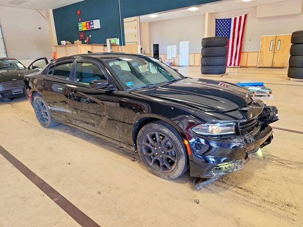 2018 DODGE CHARGER