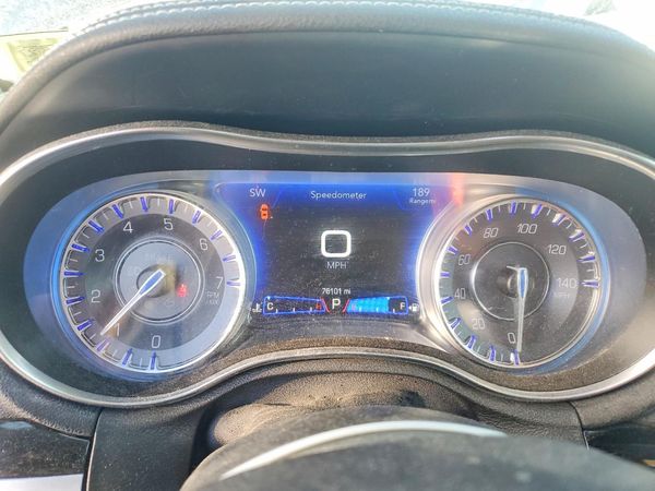 2020 CHRYSLER 300