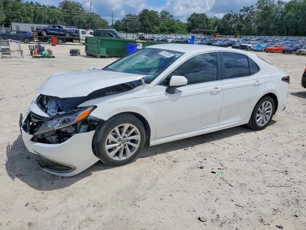 2023 TOYOTA CAMRY