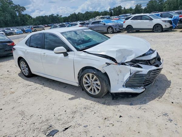 2023 TOYOTA CAMRY