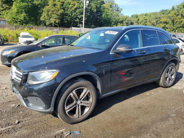 2016 MERCEDES-BENZ GLC