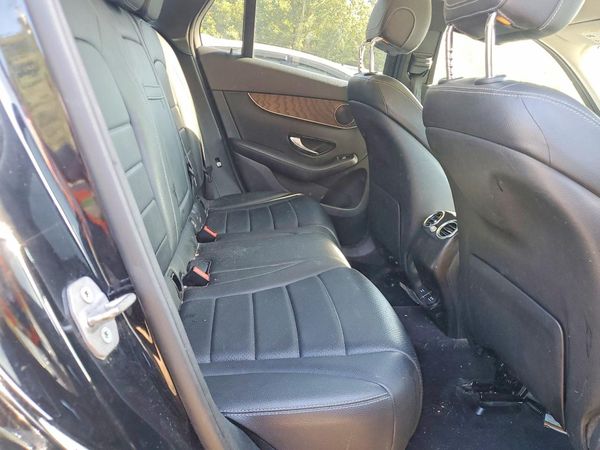 2016 MERCEDES-BENZ GLC