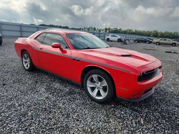 2018 DODGE CHALLENGER SXT