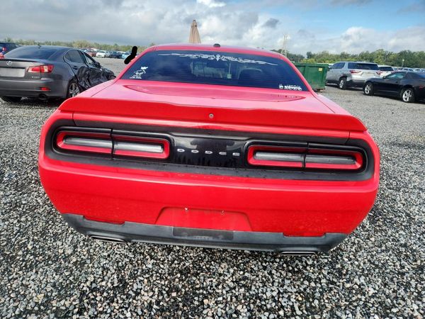 2018 DODGE CHALLENGER SXT