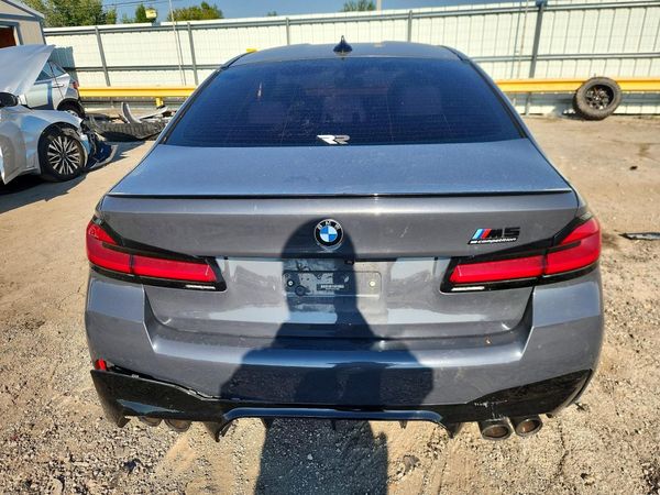 2021 BMW M5