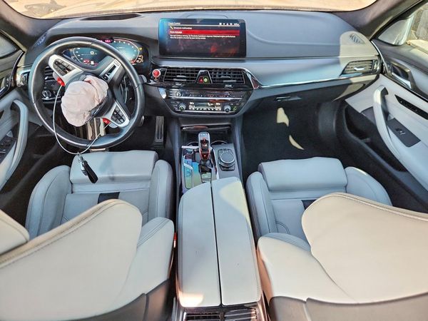 2021 BMW M5