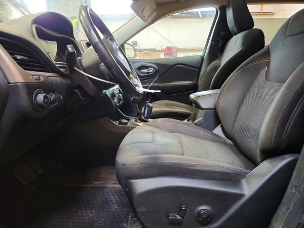 2017 JEEP CHEROKEE