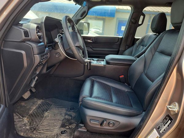 2025 TOYOTA LAND CRUISER