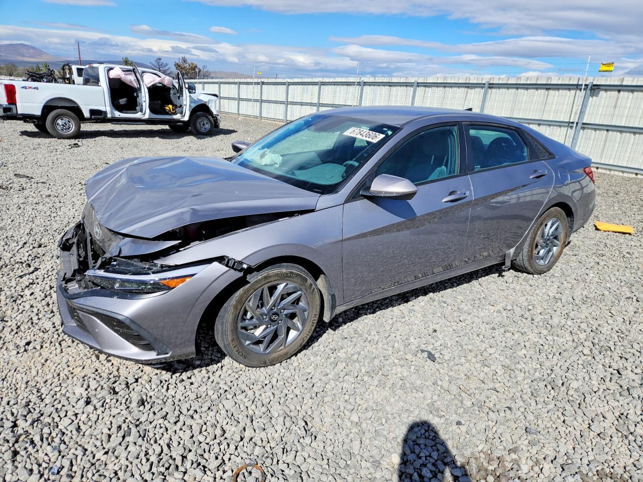 2024 HYUNDAI ELANTRA