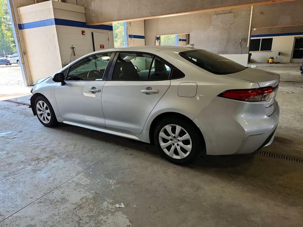 2021 TOYOTA COROLLA