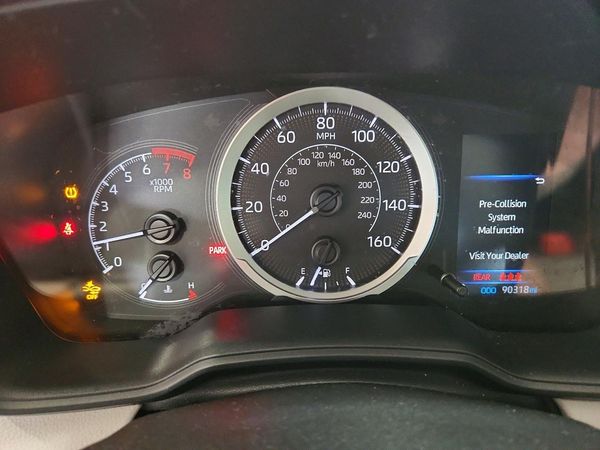 2021 TOYOTA COROLLA