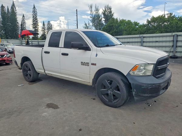 2013 RAM 1500 ST