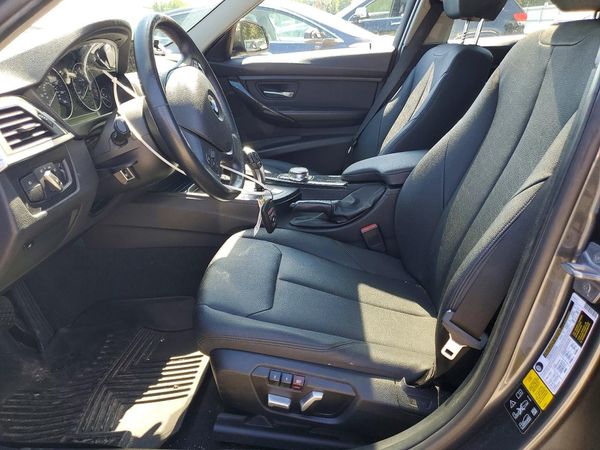 2018 BMW 320