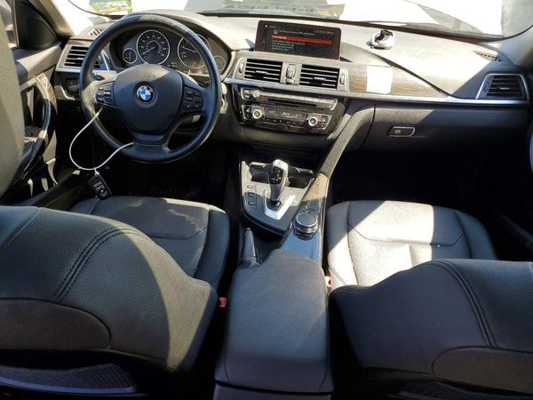 2018 BMW 320