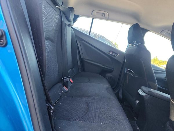 2019 TOYOTA PRIUS LE/XLE