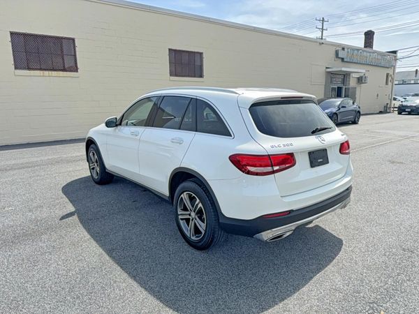 2016 MERCEDES-BENZ GLC GLC300 Base-4M