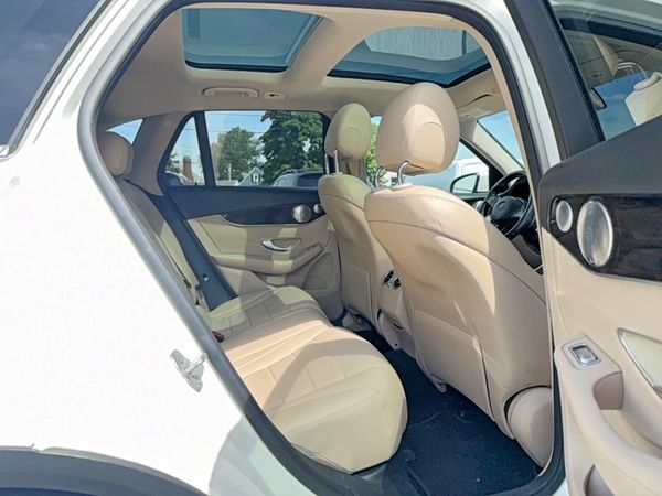 2016 MERCEDES-BENZ GLC GLC300 Base-4M