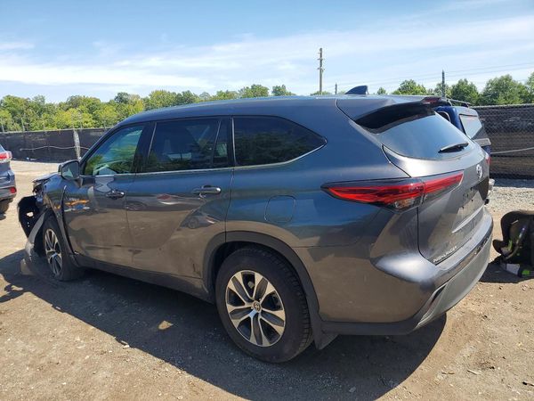 2021 TOYOTA HIGHLANDER