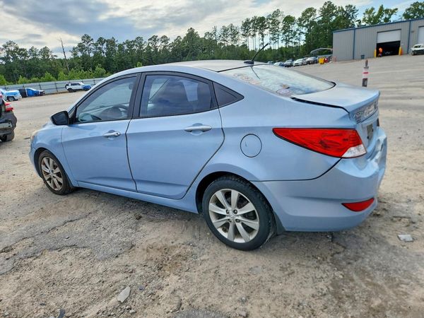 2013 HYUNDAI ACCENT GLS Premium/ SE