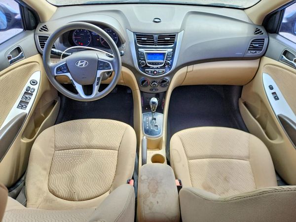 2013 HYUNDAI ACCENT GLS Premium/ SE