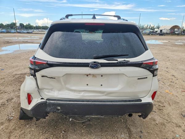 2025 SUBARU FORESTER Touring