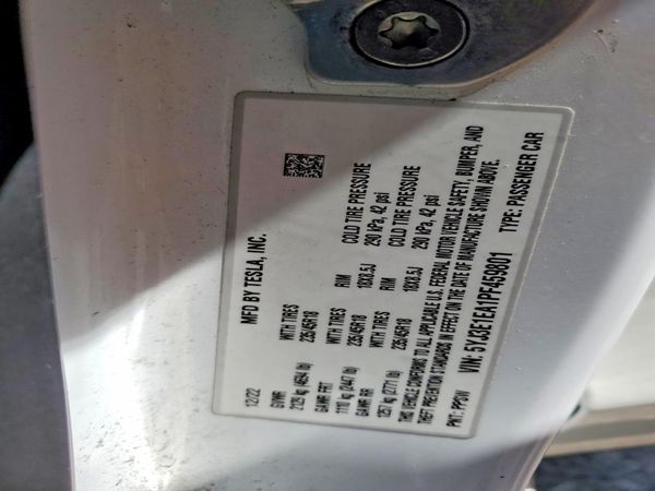 2023 TESLA MODEL 3