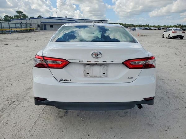 2019 TOYOTA CAMRY