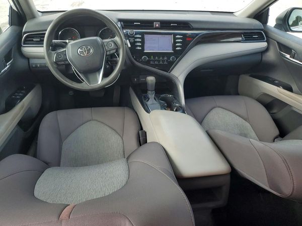 2019 TOYOTA CAMRY
