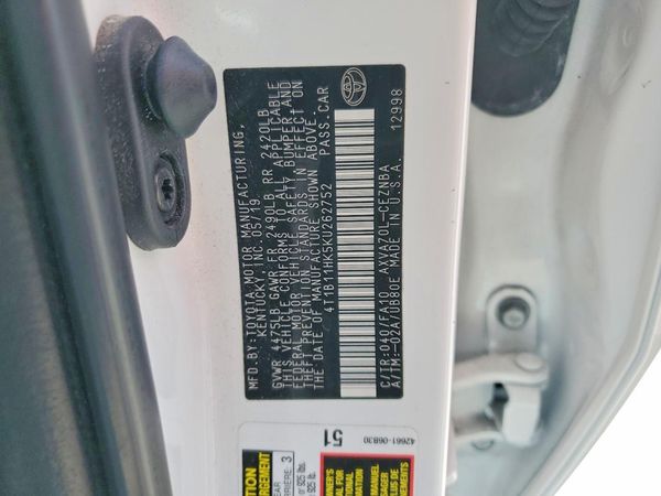 2019 TOYOTA CAMRY