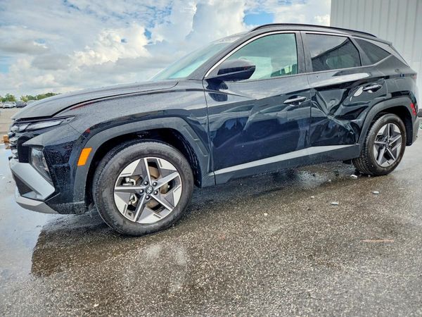 2026 HYUNDAI TUCSON SEL, SEL Plus