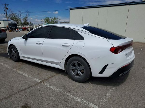 2022 KIA K5