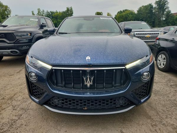 2023 MASERATI LEVANTE