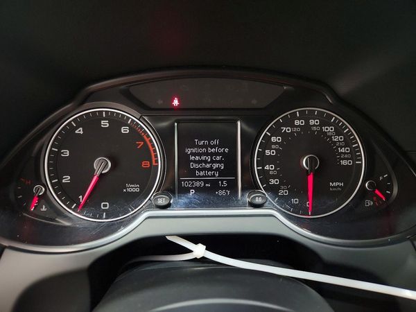 2013 AUDI Q5 Premium Hybrid