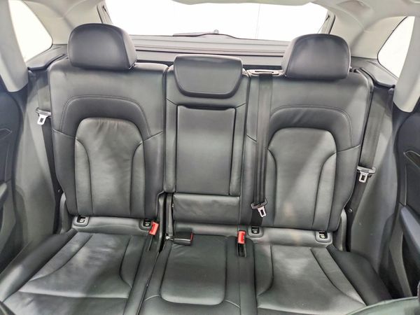 2013 AUDI Q5 Premium Hybrid
